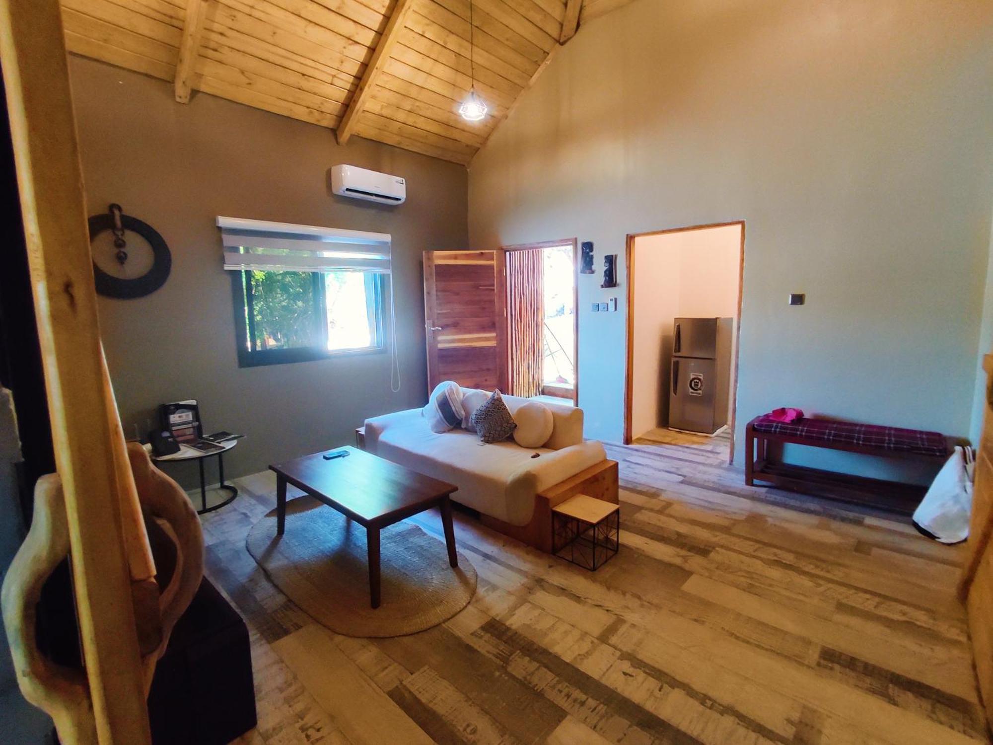 Wag Hill Lodge & Spa Butimba Bagian luar foto