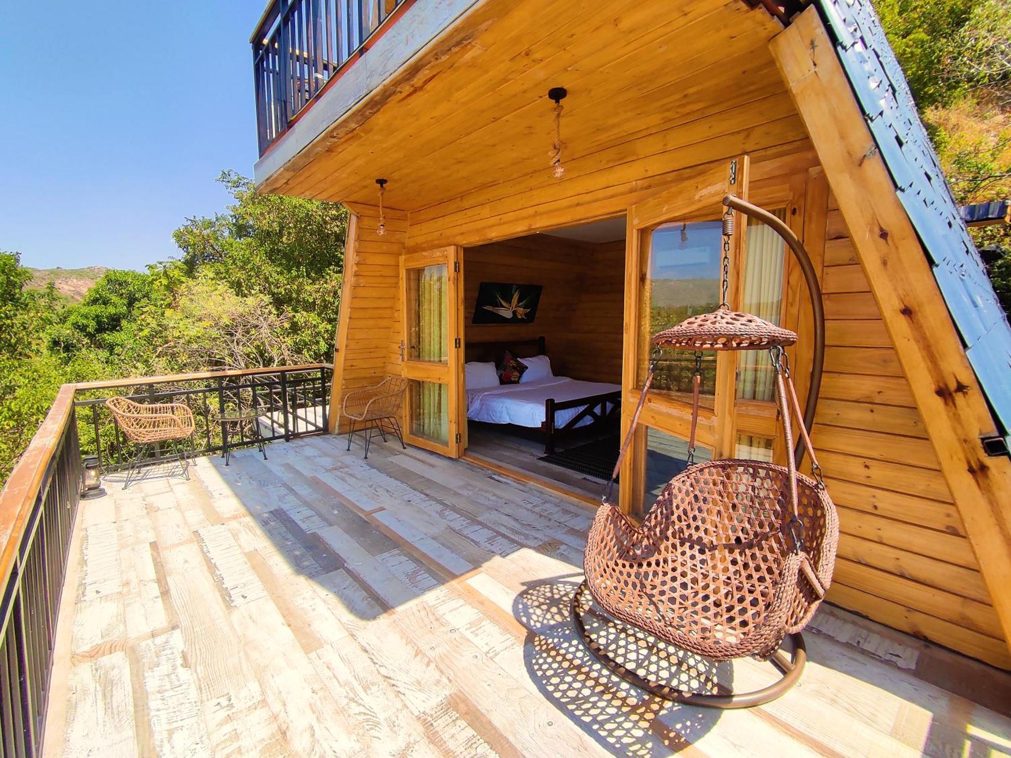 Wag Hill Lodge & Spa Butimba Bagian luar foto