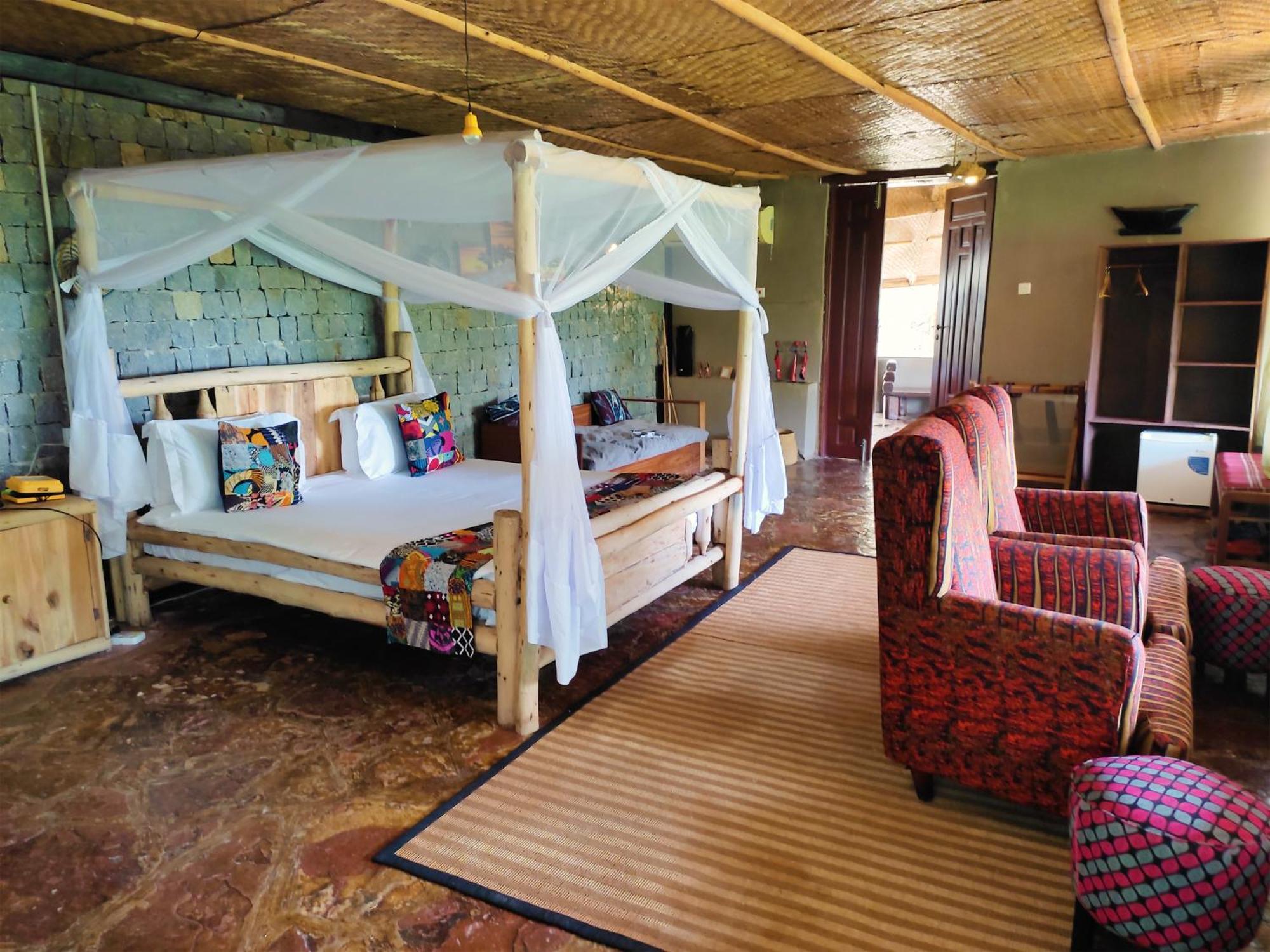Wag Hill Lodge & Spa Butimba Bagian luar foto